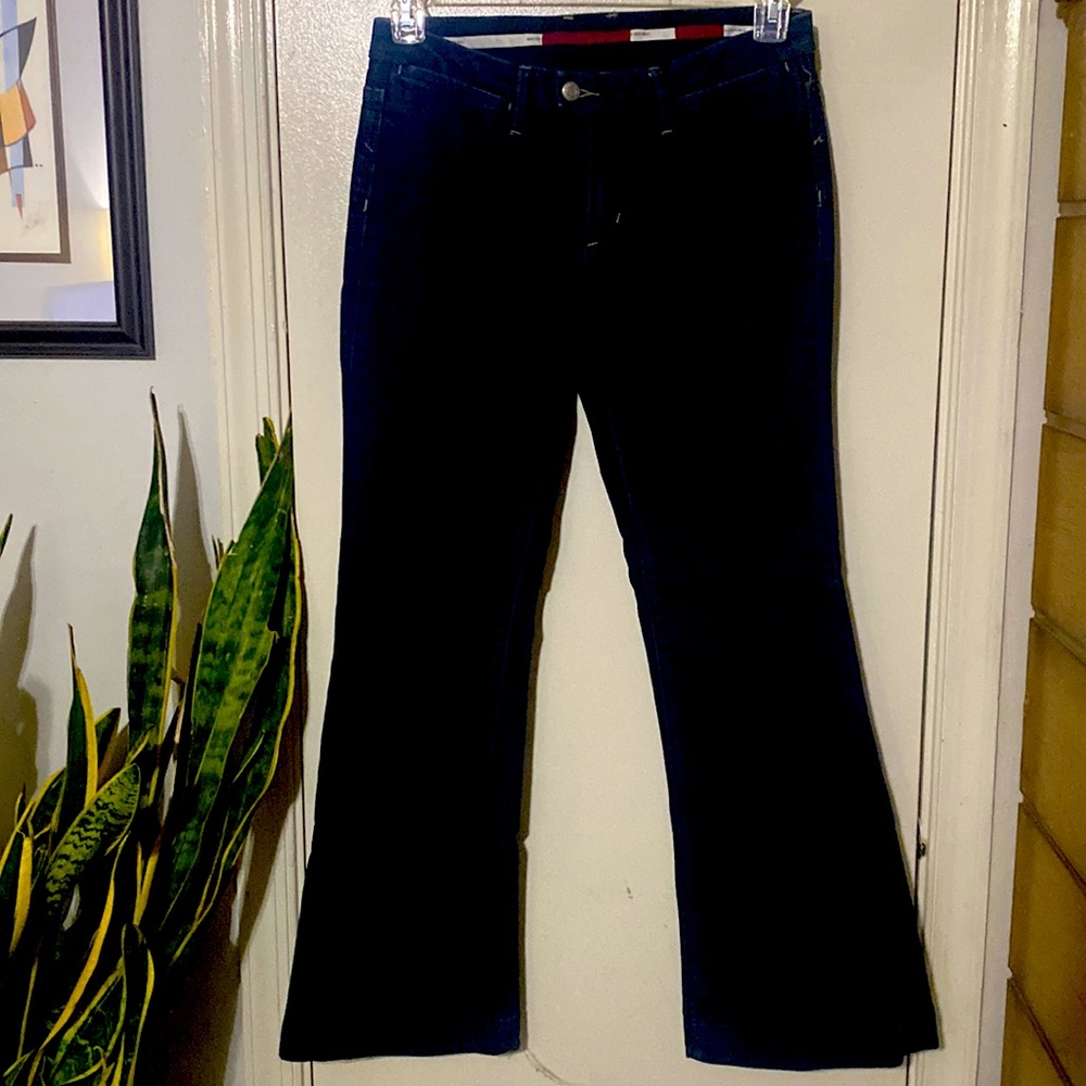 Banana Republic super dark wash flare leg denim size 4
